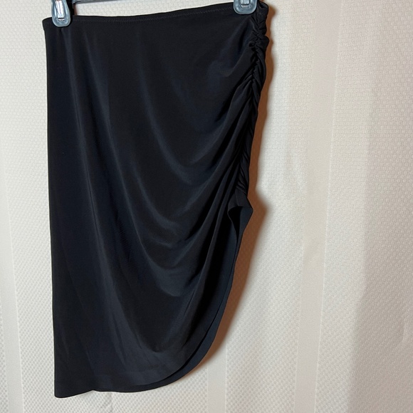 Norma Kamali Women's Side Drape Mini Skirt Black  Sz M - Picture 5 of 10